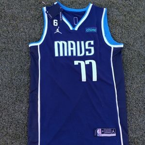 Luka Doncic Authentic Nike game jersey men's L